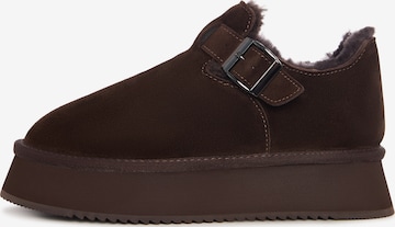 CESARE GASPARI Boots in Brown: front