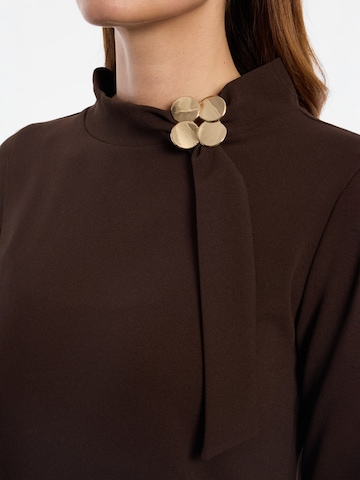 Ana Alcazar Kleid ' Evora ' in Braun