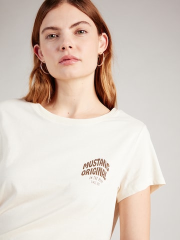 T-shirt MUSTANG en blanc