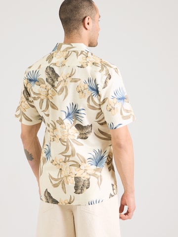 Coupe regular Chemise Lindbergh en beige