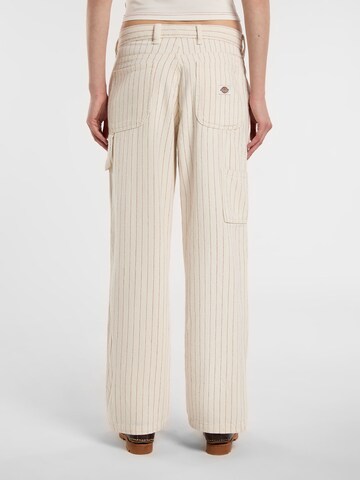 DICKIES Szabványos Nadrág 'SERVICE CARPENTER PANT' - fehér