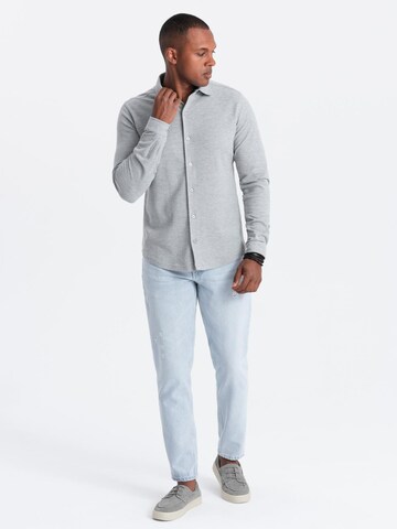 Coupe slim Chemise Ombre en gris : devant