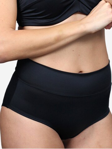 SugarShape Bikinihose 'Monaco' in Schwarz: Vorderseite