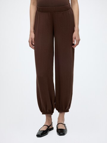 Barrel Pantalon 'MLHANNA' MAMALICIOUS en marron : devant