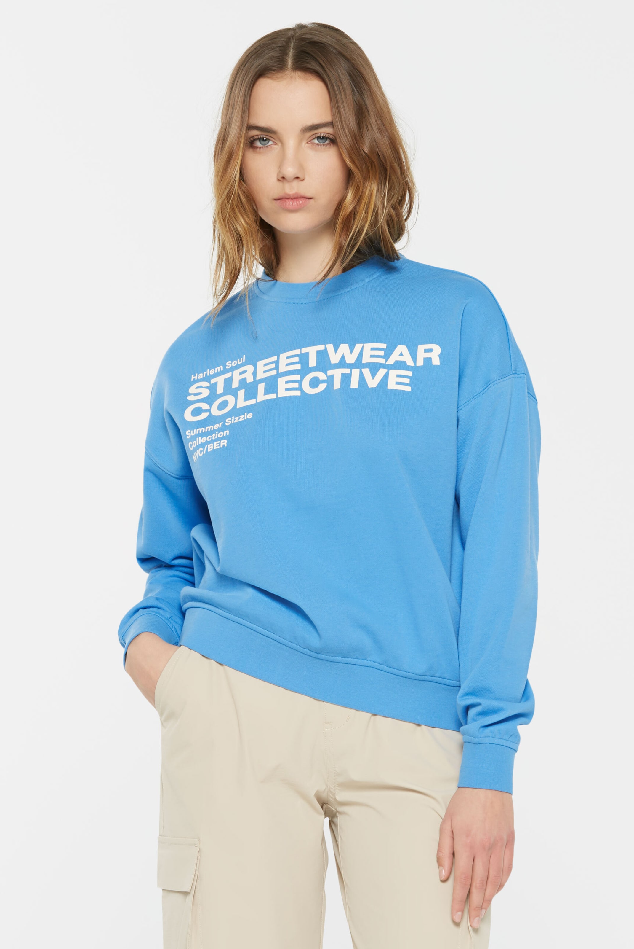 Harlem Soul Sweatshirt in Blue: front