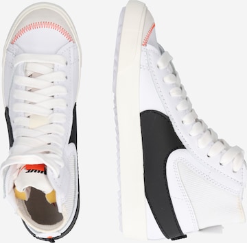 Baskets hautes 'BLAZER MID 77 JUMBO' Nike Sportswear en blanc