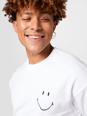 UNITED COLORS OF BENETTON Sweatshirt in White