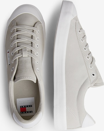 Tommy Jeans Sneakers laag in Beige