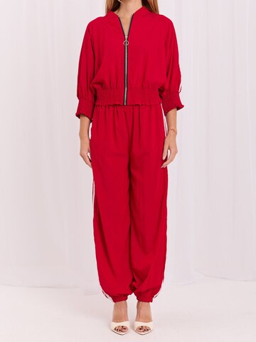 Madnezz House Jumpsuit‌‌‌‌‌‌‌‌‌‌ in Rot: Vorderseite