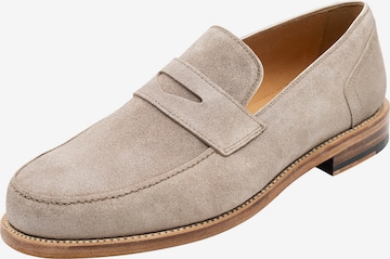 Henry Stevens Classic Flats 'Haywood' in Beige: front
