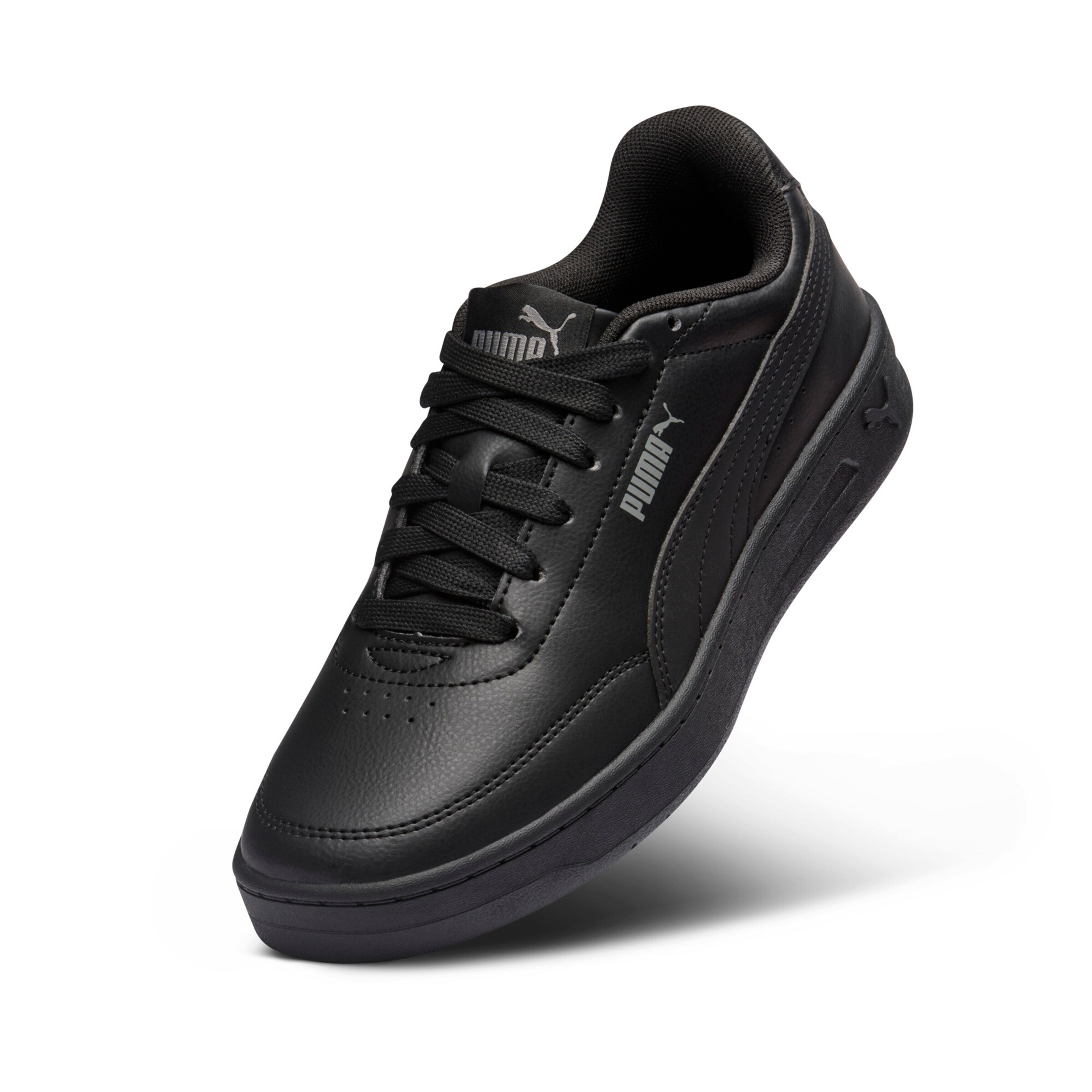 PUMA Sneakers in Black