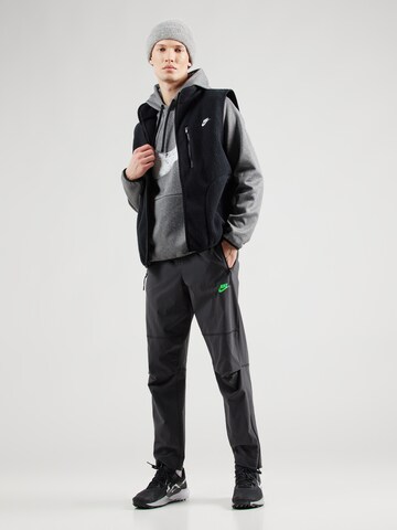 NIKE Sportsweatshirt in Grau