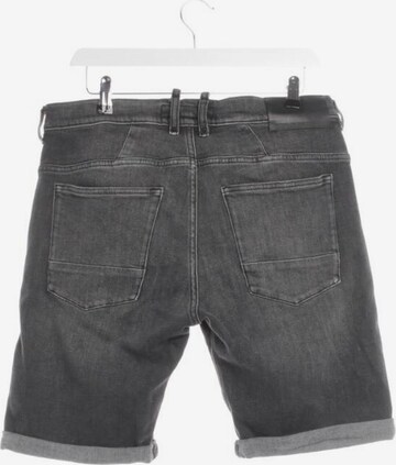 DRYKORN Bermuda / Shorts 30 in Grau