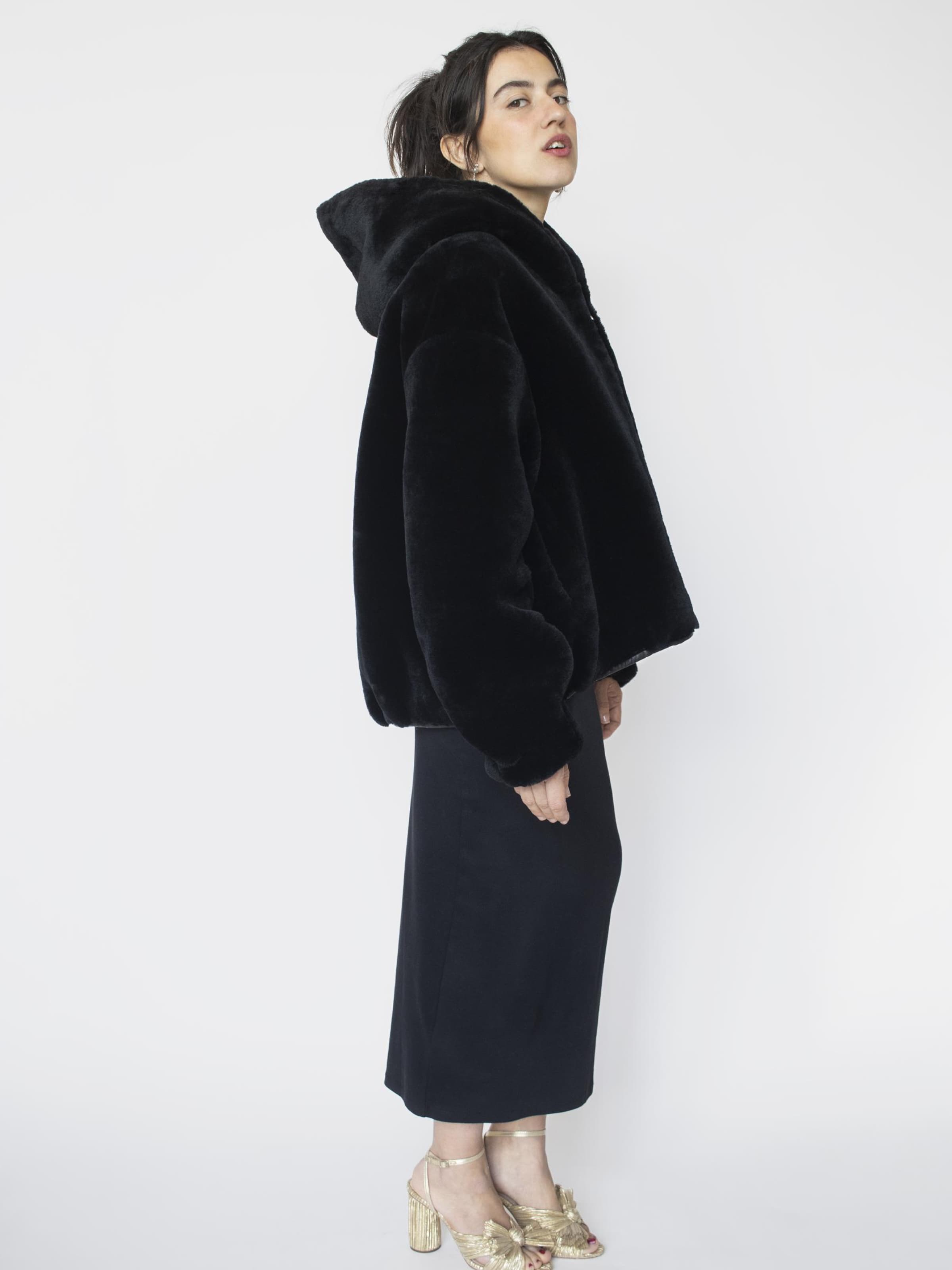 Just things we like Winterjacke 'ASAHI  Shearling Jacket'‌ in Schwarz