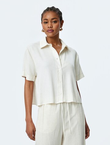 Koton Shirt in Beige: Vorderseite