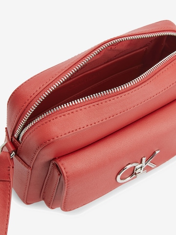 Sac à bandoulière Calvin Klein en rouge