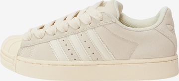 ADIDAS ORIGINALS Matalavartiset tennarit 'SUPERSTAR ST' värissä valkoinen: etupuoli