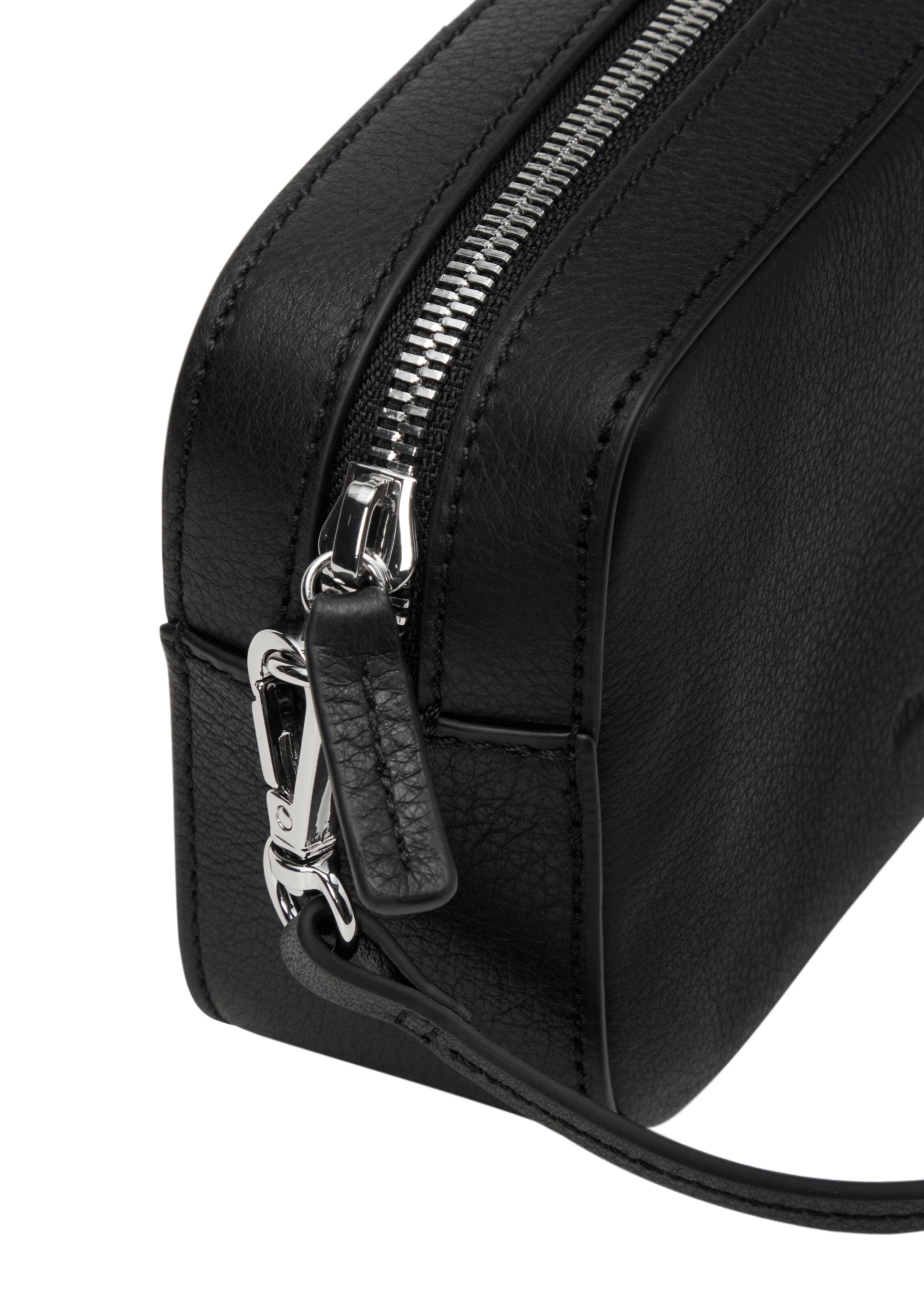 Marc O'Polo Crossbody Bag in Black