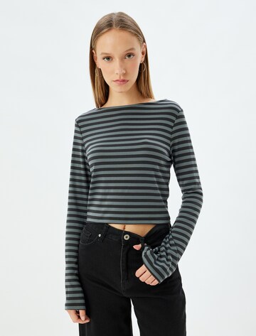 Koton Top in Grey: front
