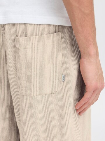 !Solid Regular Chino 'SDLiam' in Groen