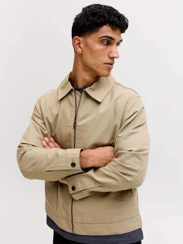 Giacca di mezza stagione di aprel in beige