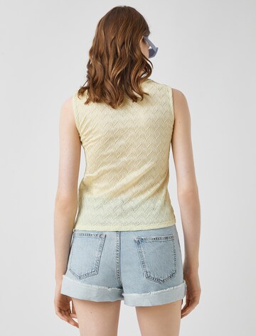 Koton Top in Yellow