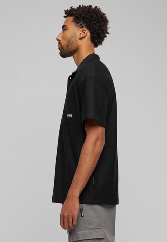 Prohibited Comfort fit Button Up Shirt in Black