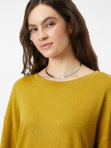 VERO MODA Sweater 'OLIVIA' in Yellow