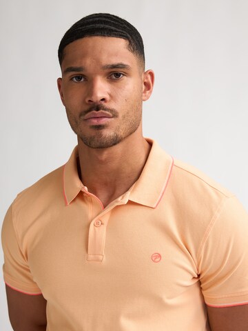 Petrol Industries Тениска 'Wave' в оранжево