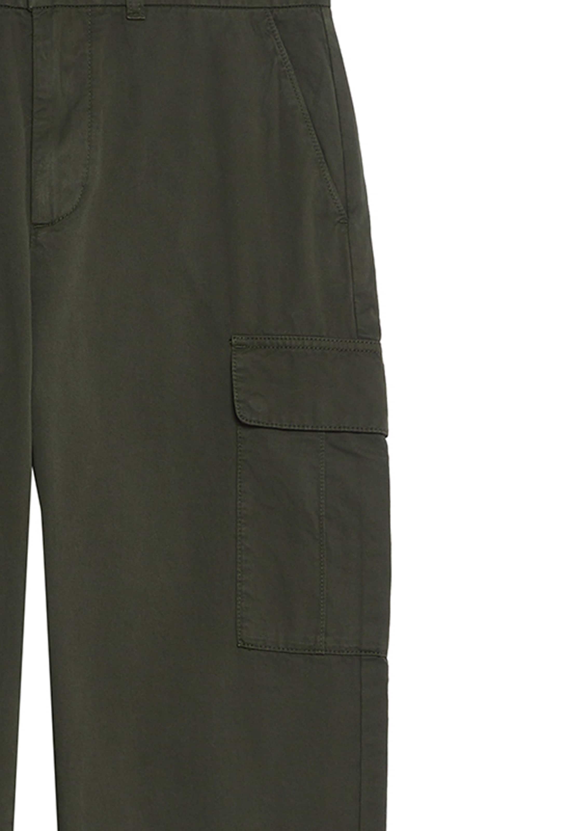 Regular Pantalon Lyle & Scott en vert