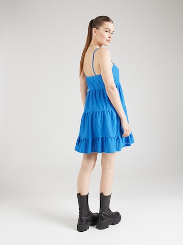 Robe 'Orelia' ABOUT YOU en bleu