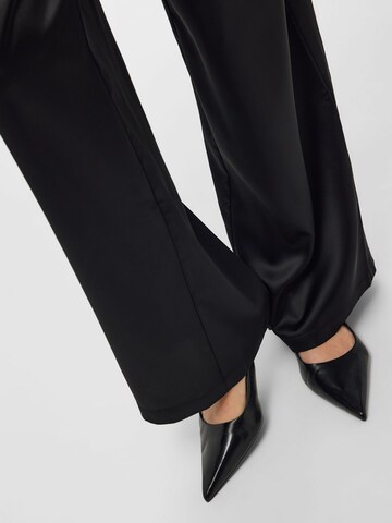 PIECES Wide Leg Hose 'PCEVY' in Schwarz