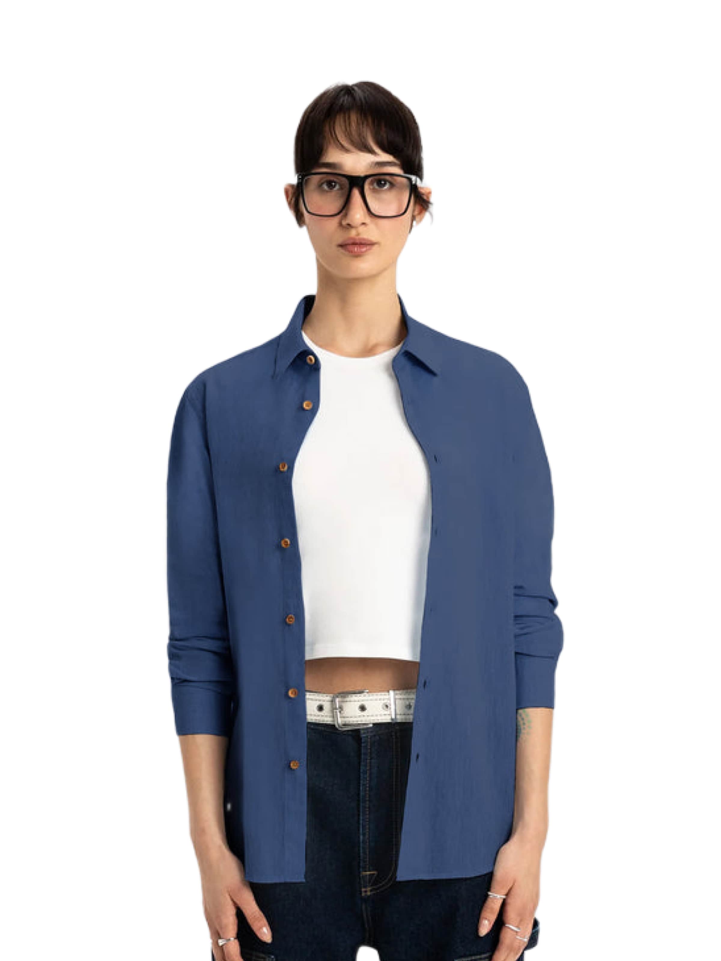 UNIQVIBE Blouse in Blue: front