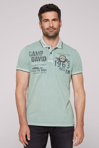 CAMP DAVID Shirt in Green: front