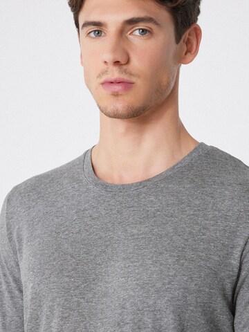 Tezenis Shirt in Grey
