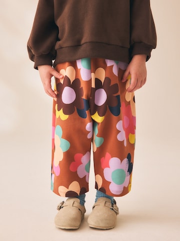 Barrel Pantaloni di Next in marrone: frontale
