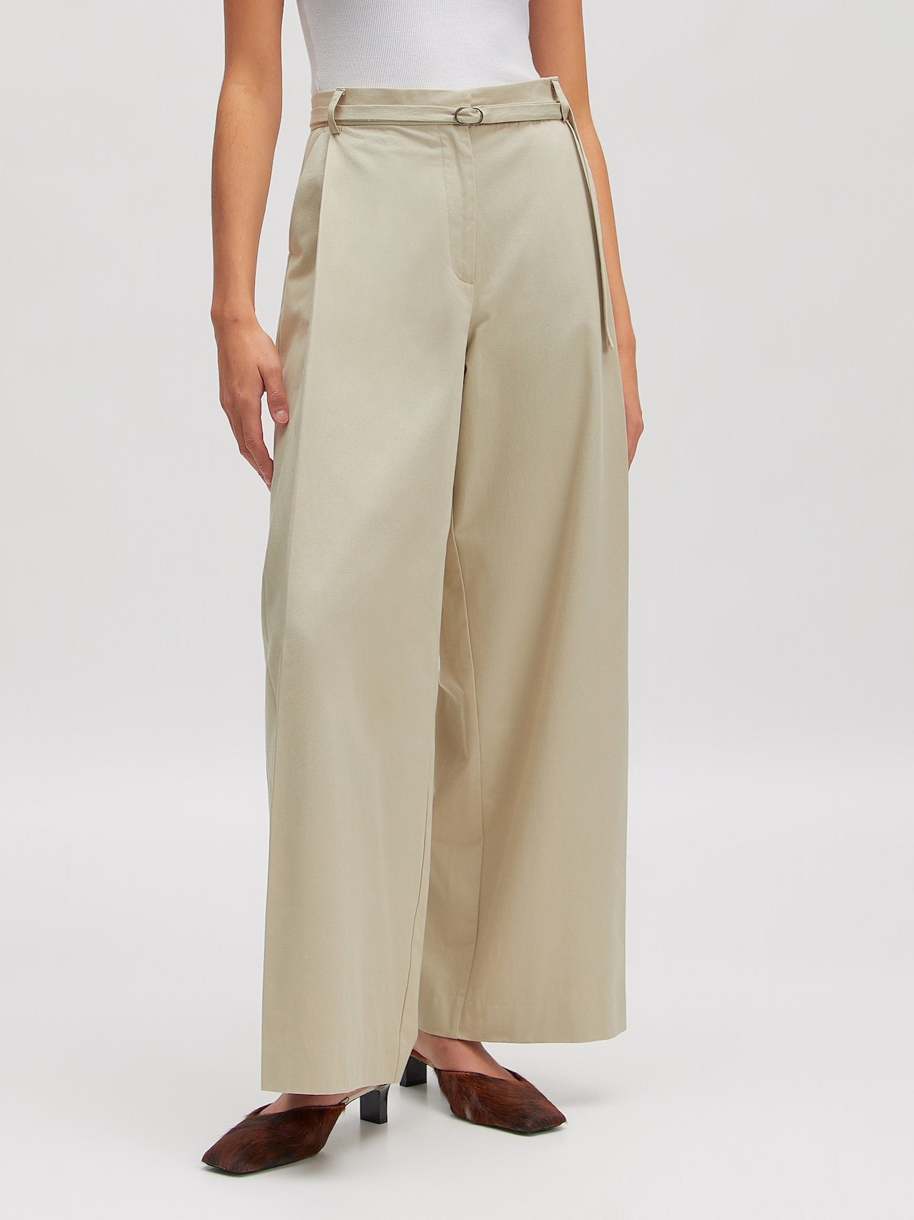 EDITED Pantaloni 'Lanea' beige