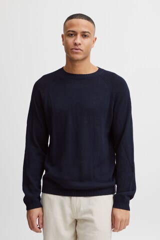 !Solid Sweater 'Sdfabio' in Blue: front