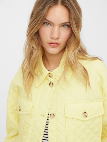 VERO MODAPrijelazna jakna 'Simone Jolie' - žuta boja