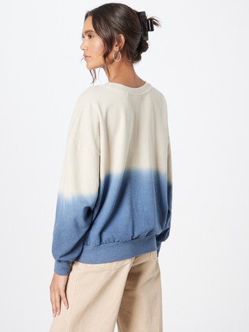 mazine Sweatshirt 'Tama' in Blau