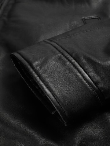 Scalpers Prechodná bunda - Čierna