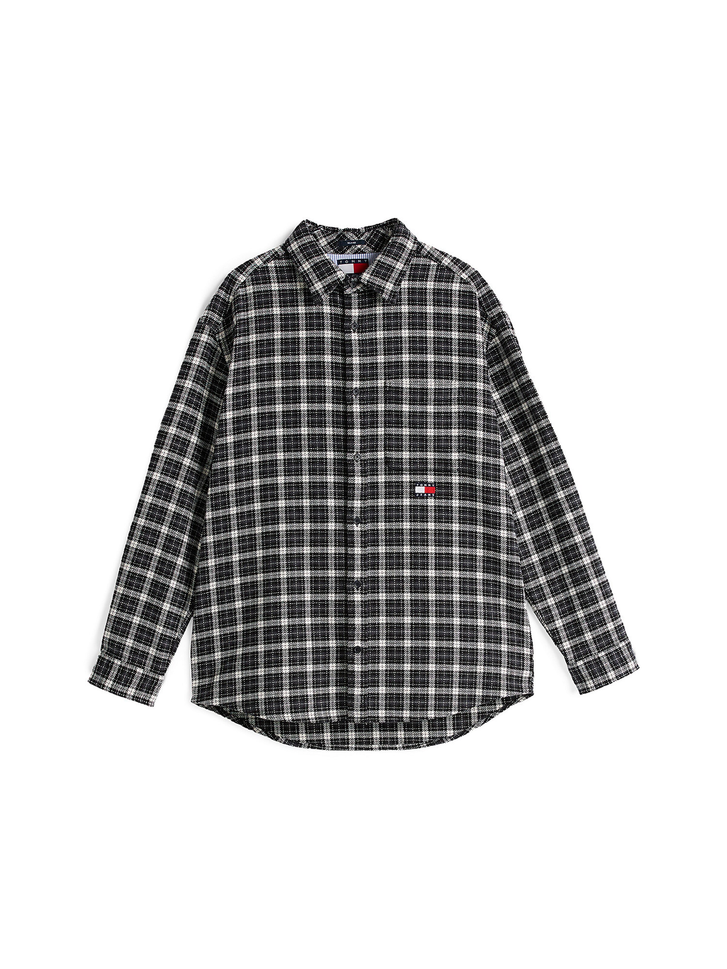 Tommy Jeans Comfort Fit Hemd in Schwarz: Vorderseite