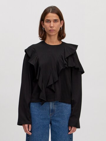 EDITED Shirt 'Oda' in Zwart: voorkant