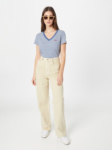 LEVI'S ® Тениска 'Perfect Vneck' в синьо