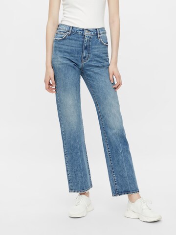 PIECES Bootcut Jeans 'Elan' in Blauw: voorkant