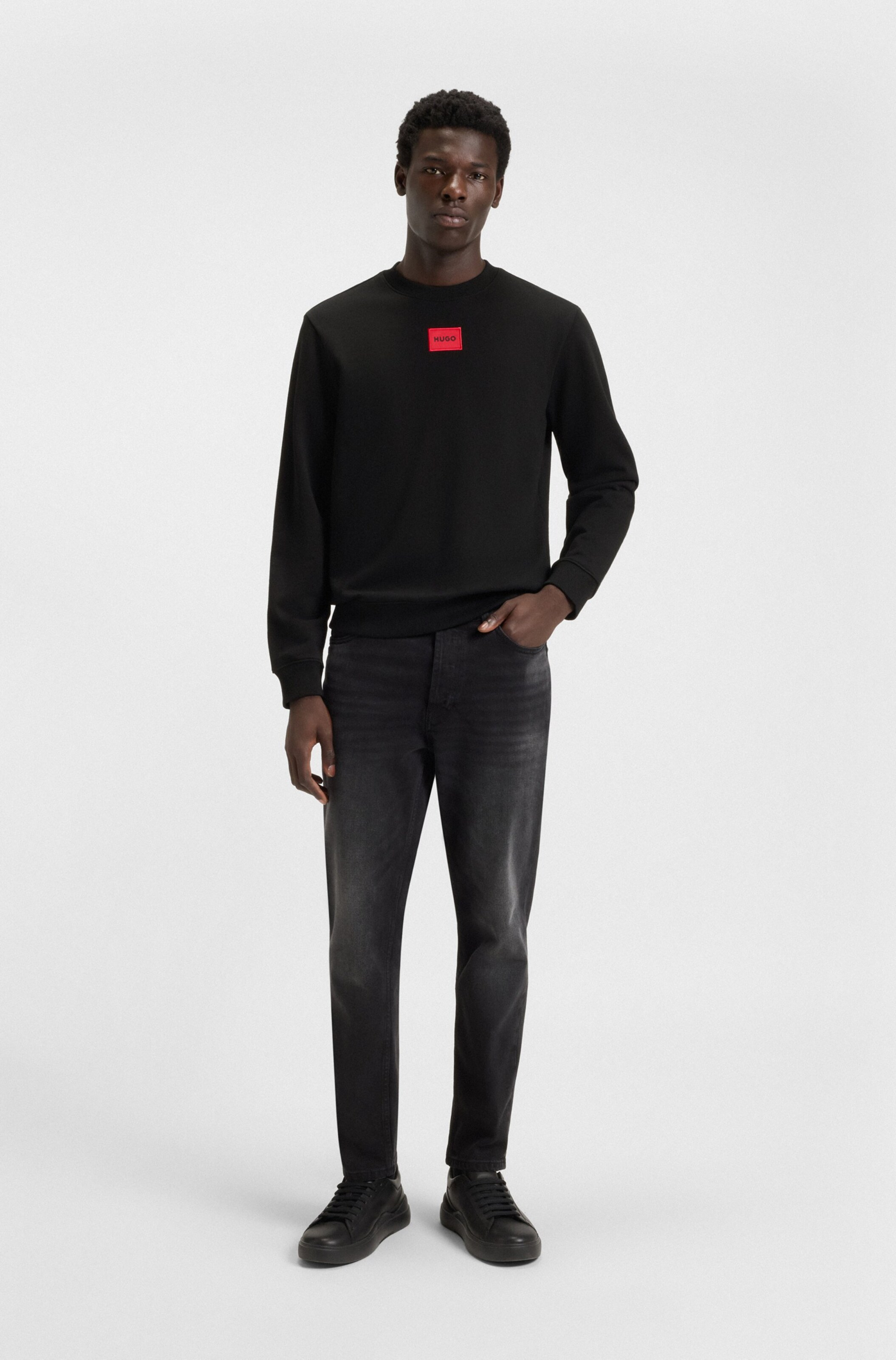 HUGO Sweatshirt in Schwarz