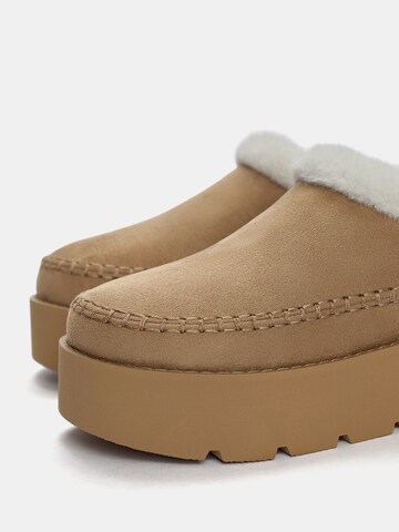 Clogs di Pull&Bear in marrone