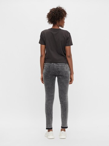 MAMALICIOUS Slimfit Jeans 'Racine' in Grau