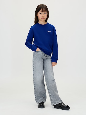 Calvin Klein Jeans Sweatshirt in Blue
