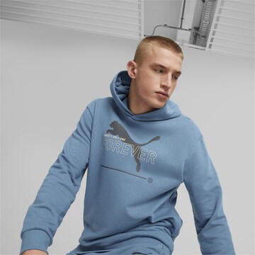 PUMA - Sweatshirt de desporto em azul